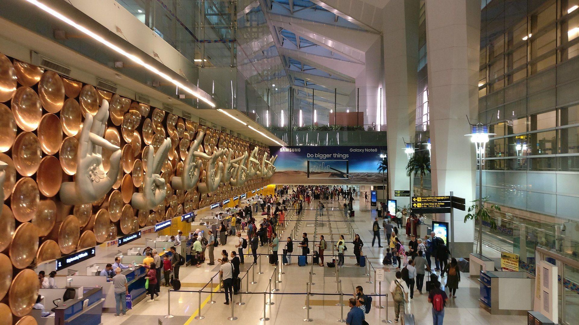 فرودگاه بین المللی ایندیرا گاندی دهلی (DEL)